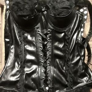 Hot topic lace corset top